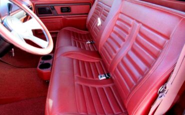 Chevrolet-C-10-1974-Classic-Car-34