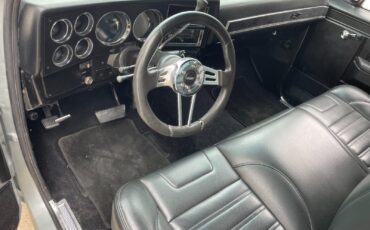Chevrolet-C-10-1981-Standard-Cab-Pickup-10