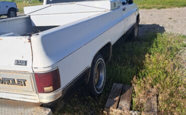 Chevrolet-C-10-1984-3