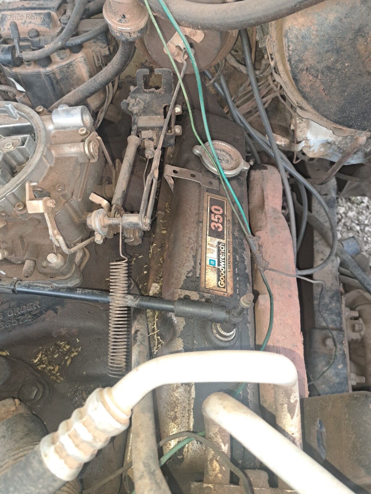 Chevrolet-C-10-1984-9