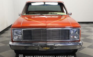 Chevrolet-C-10-1985-Pickup-Truck-15