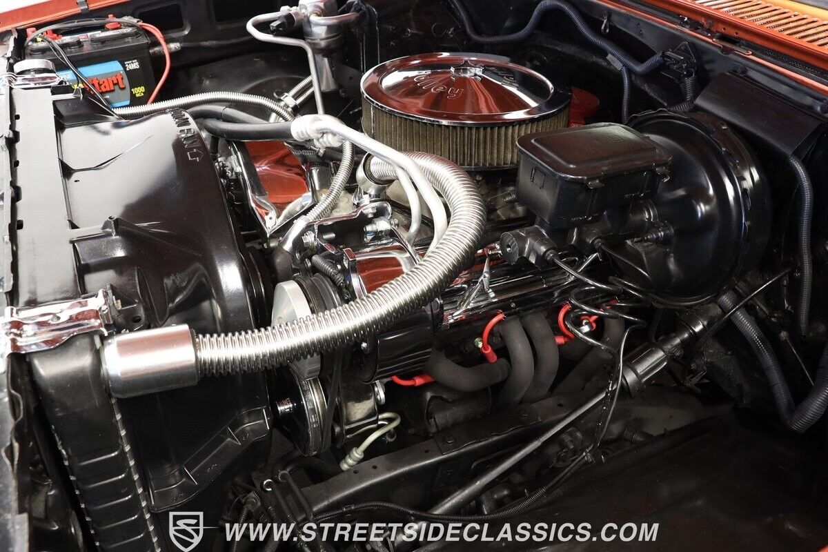 Chevrolet-C-10-1985-Pickup-Truck-30