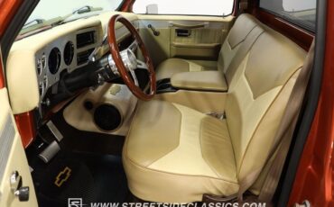 Chevrolet-C-10-1985-Pickup-Truck-34