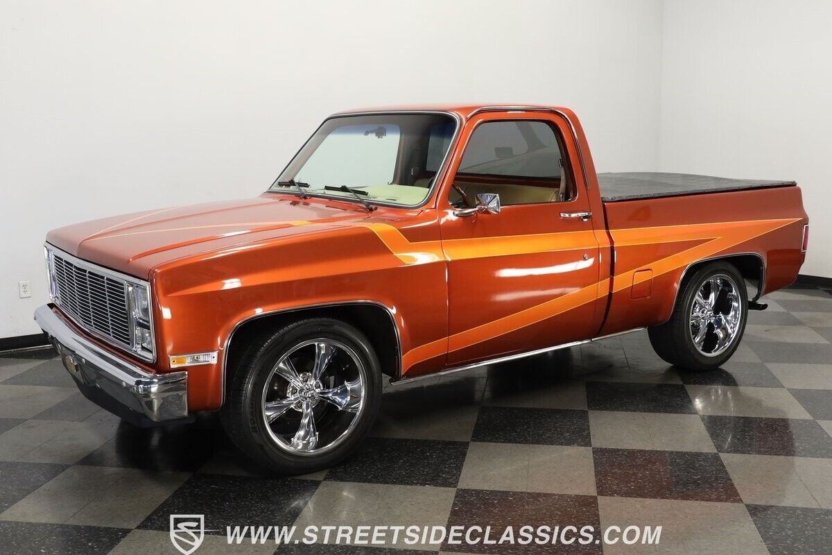Chevrolet-C-10-1985-Pickup-Truck-5