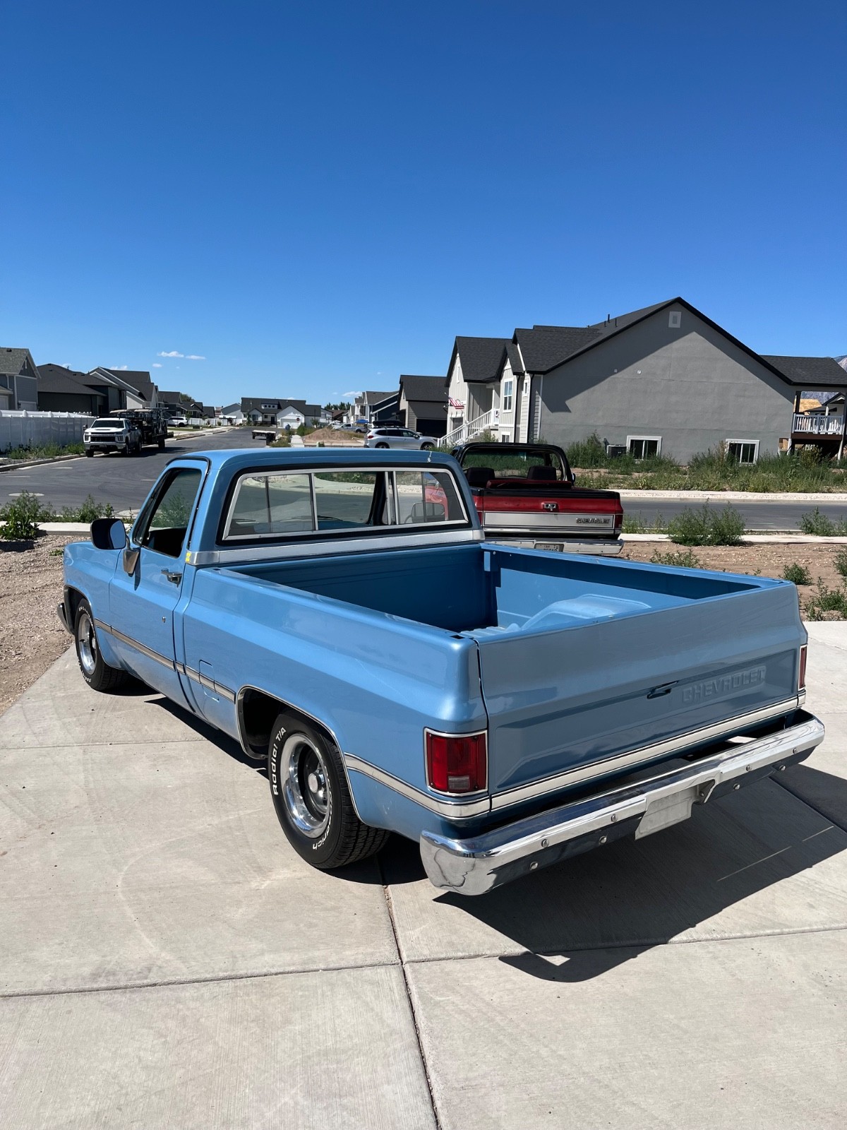 Chevrolet-C-10-1985-Standard-Cab-Pickup-16