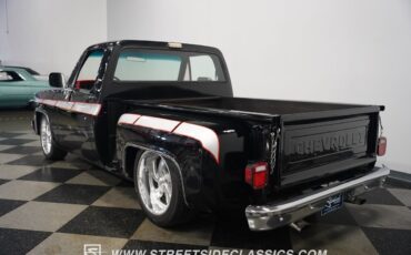 Chevrolet-C-10-1986-Pickup-Truck-11