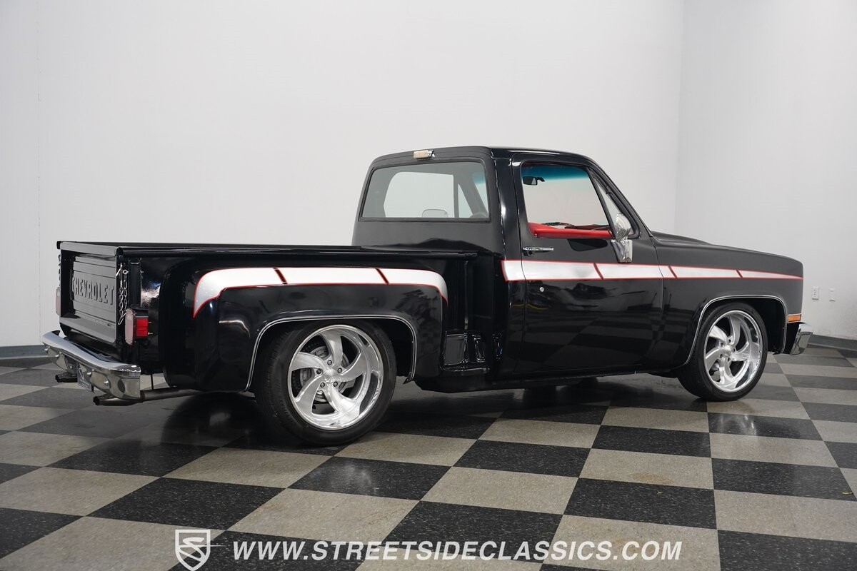 Chevrolet-C-10-1986-Pickup-Truck-15