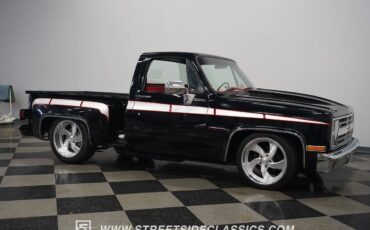 Chevrolet-C-10-1986-Pickup-Truck-17