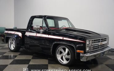 Chevrolet-C-10-1986-Pickup-Truck-18