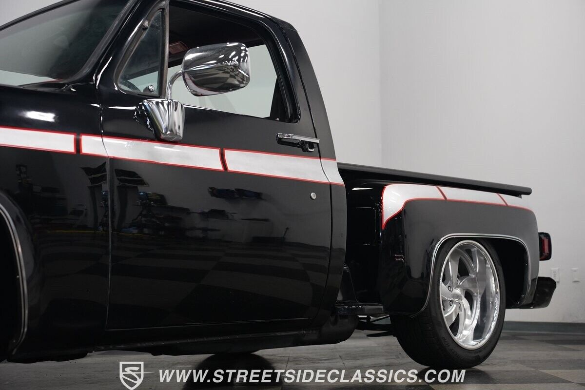 Chevrolet-C-10-1986-Pickup-Truck-25