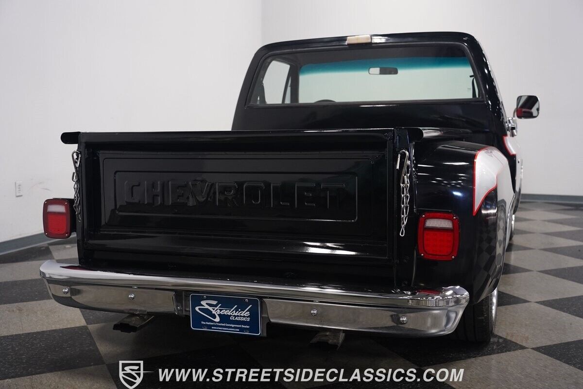 Chevrolet-C-10-1986-Pickup-Truck-30