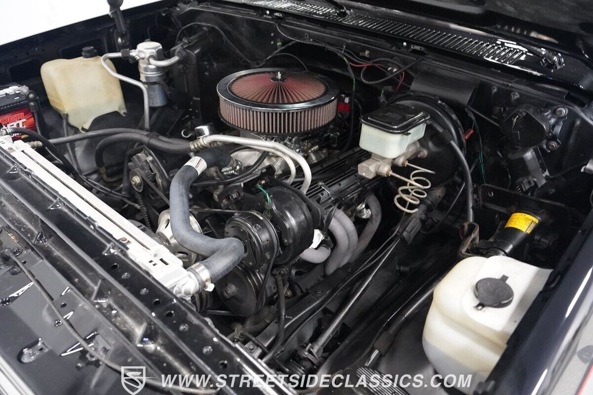 Chevrolet-C-10-1986-Pickup-Truck-39