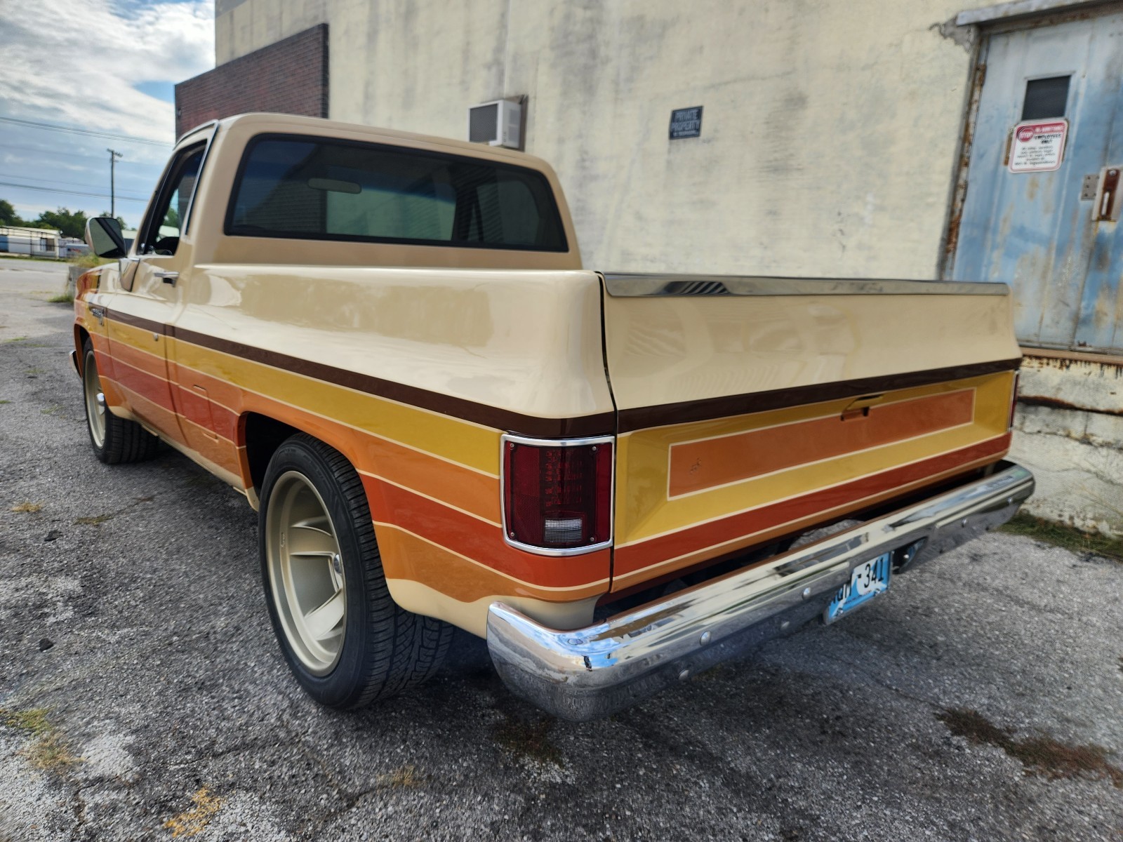 Chevrolet-C-10-1987-16