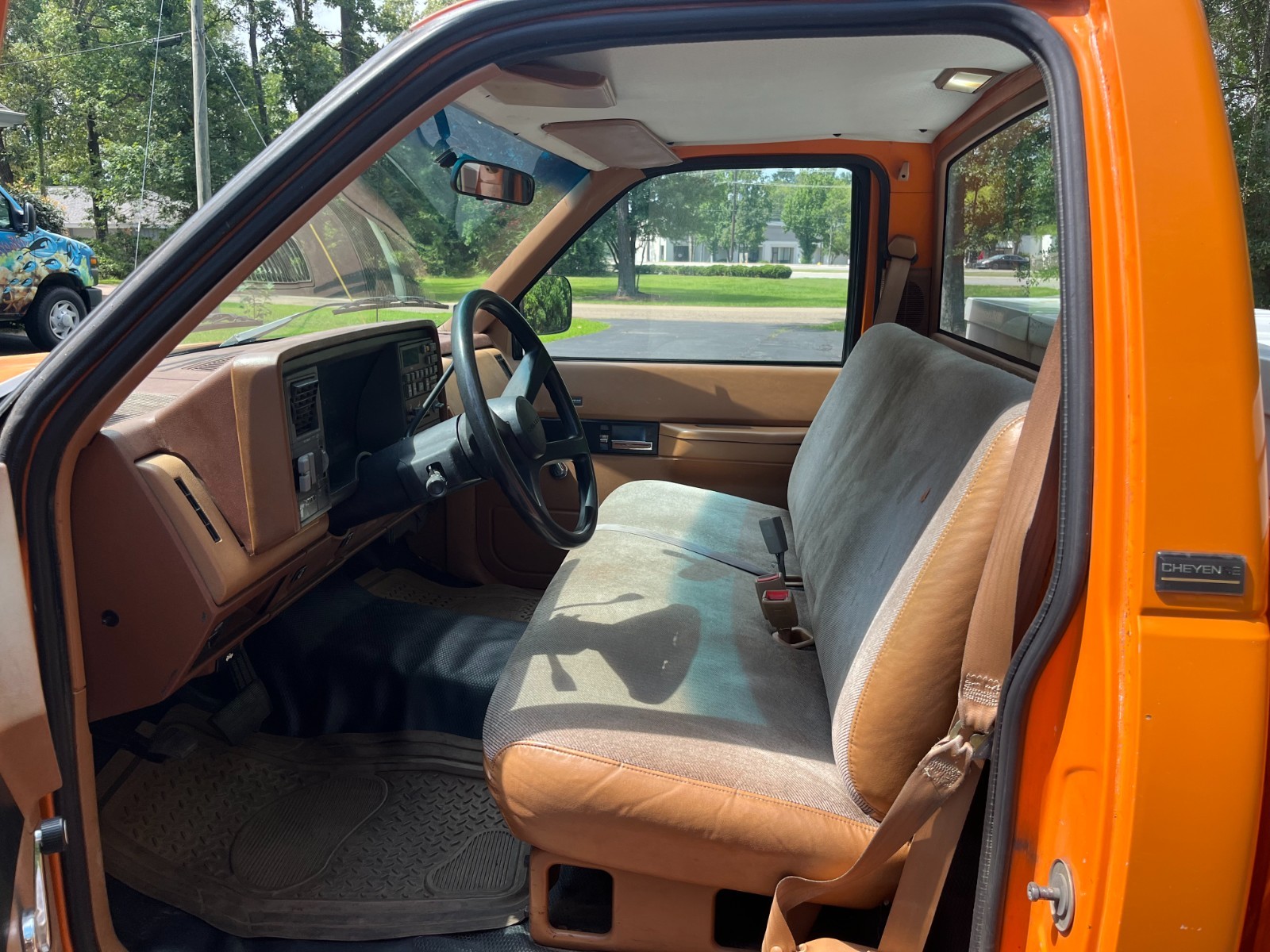 Chevrolet-C-10-1991-Standard-Cab-Pickup-10