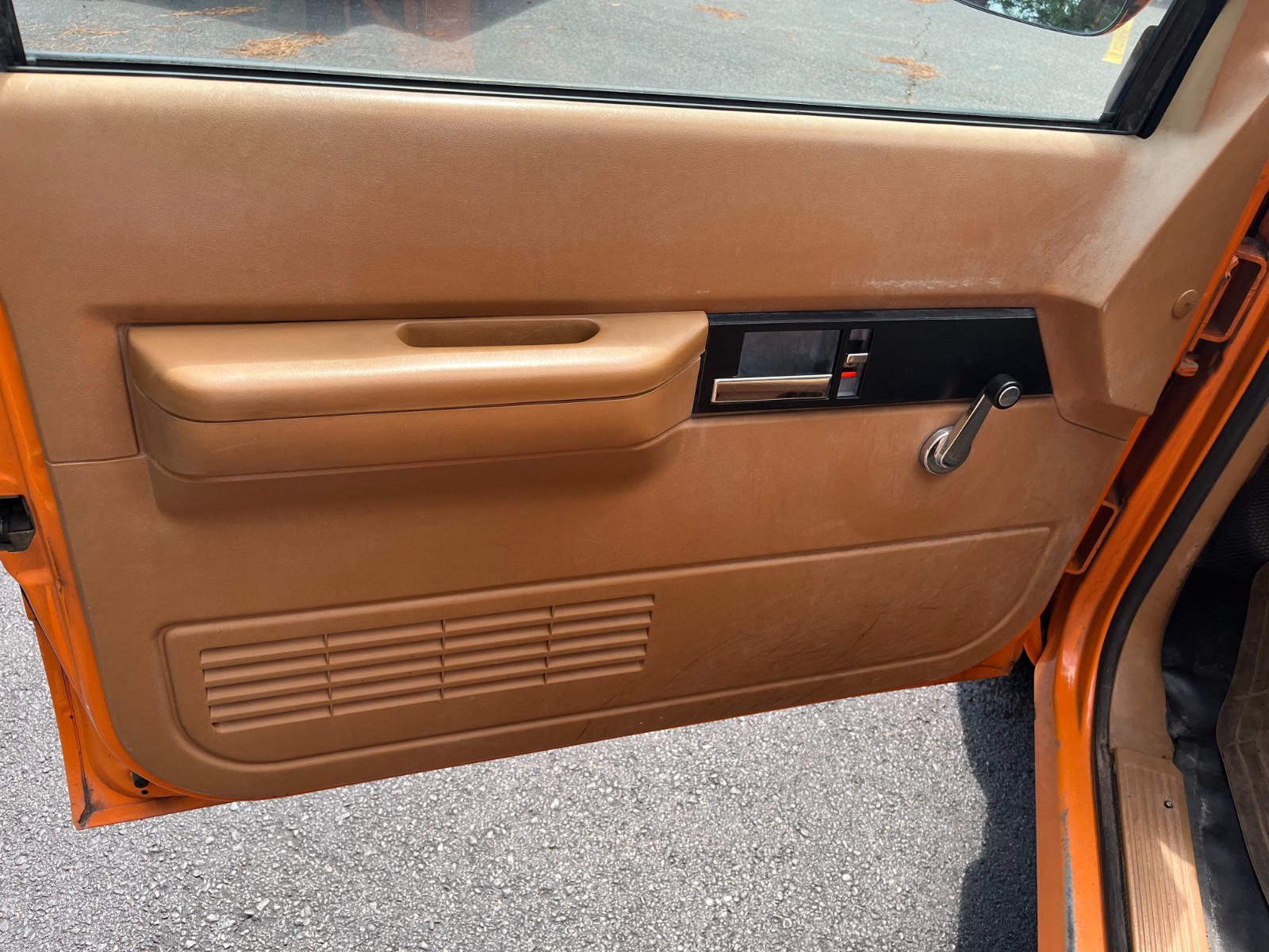 Chevrolet-C-10-1991-Standard-Cab-Pickup-29