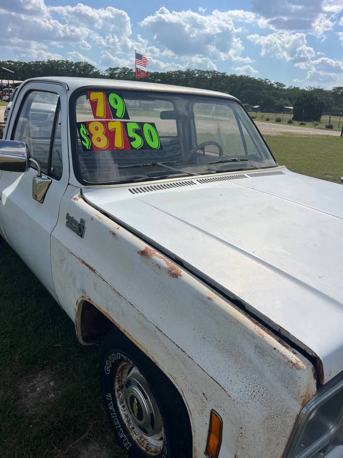 Chevrolet-C-10-pickup-1979-white