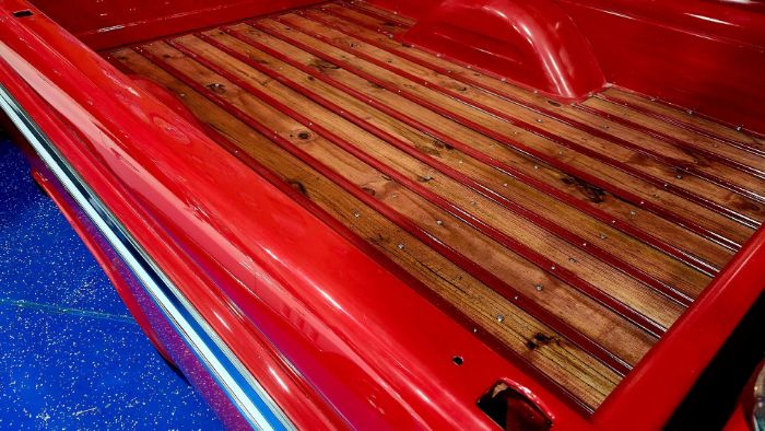 Chevrolet-C10-1962-Bright-Red-BlackGray-14