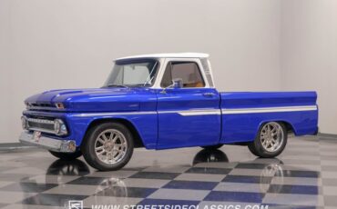 Chevrolet-C10-1966-Gravity-Blue-Pearl-Tan-18