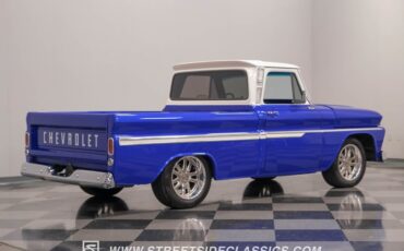 Chevrolet-C10-1966-Gravity-Blue-Pearl-Tan-27