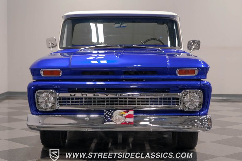 Chevrolet-C10-1966-Gravity-Blue-Pearl-Tan-29