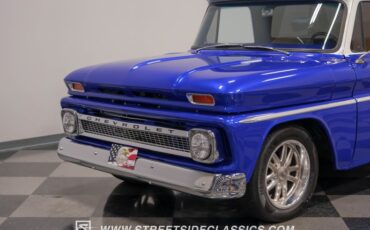 Chevrolet-C10-1966-Gravity-Blue-Pearl-Tan-31