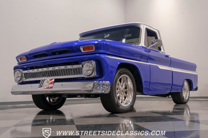 Chevrolet-C10-1966-Gravity-Blue-Pearl-Tan-32