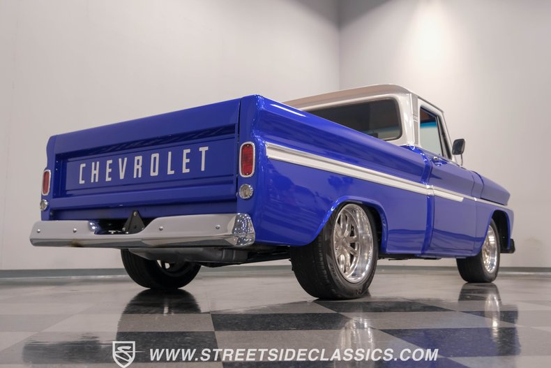 Chevrolet-C10-1966-Gravity-Blue-Pearl-Tan-37