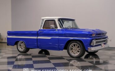 Chevrolet-C10-1966-Gravity-Blue-Pearl-Tan-5
