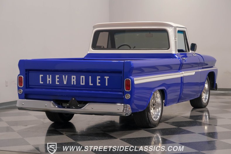 Chevrolet-C10-1966-Gravity-Blue-Pearl-Tan-8