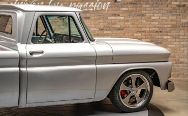Chevrolet-C10-1966-Pickup-Truck-11