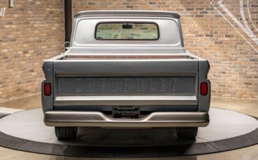 Chevrolet-C10-1966-Pickup-Truck-7