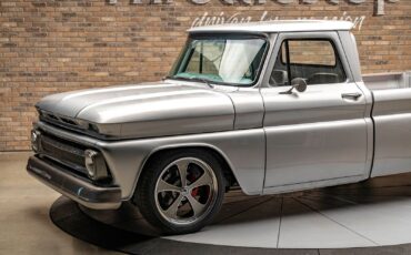 Chevrolet-C10-1966-Pickup-Truck-8