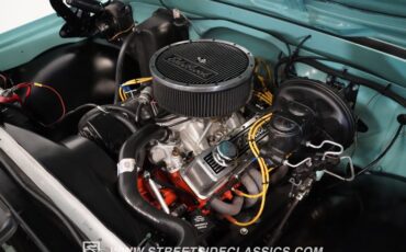 Chevrolet-C10-1967-Mint-Green-White-31