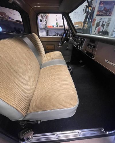 Chevrolet-C10-1968-20