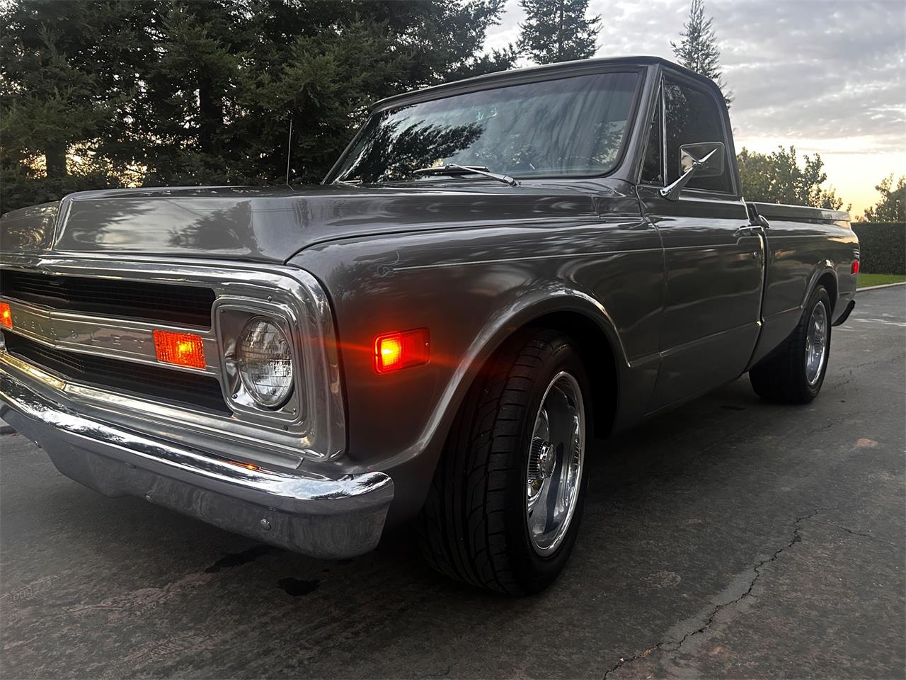 Chevrolet-C10-1971-Gray-Gray-1