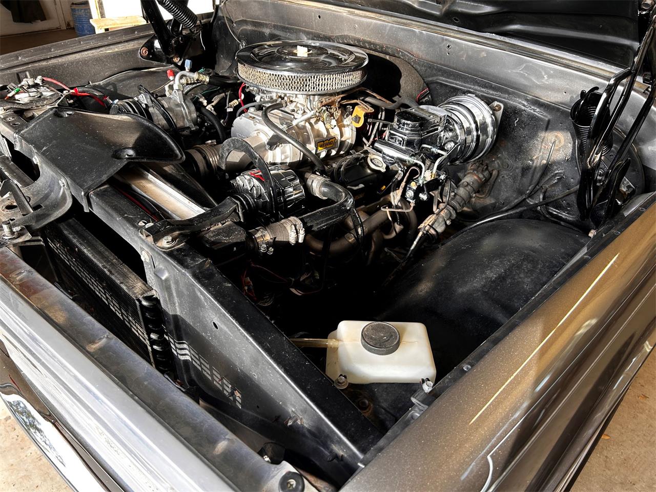 Chevrolet-C10-1971-Gray-Gray-14