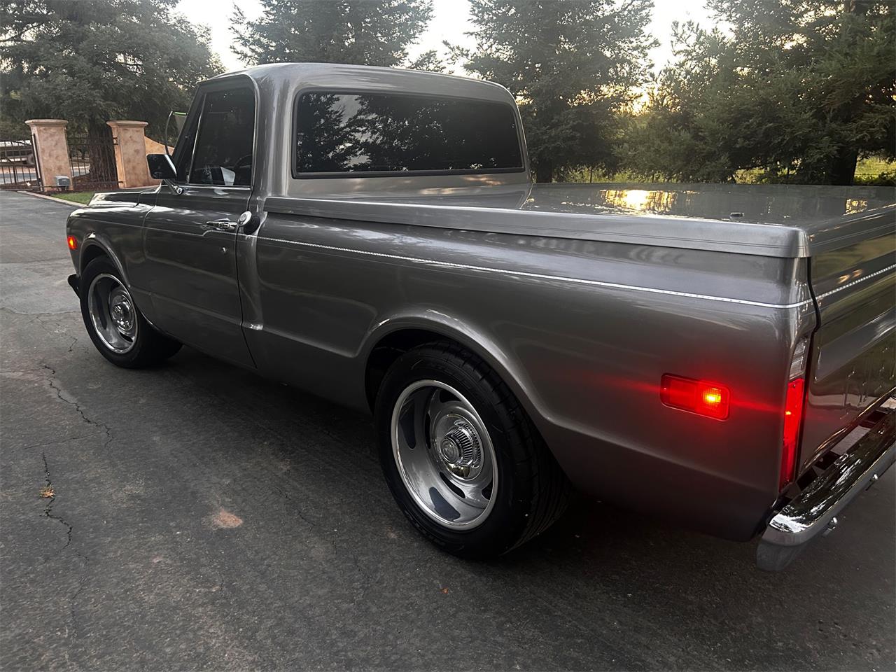 Chevrolet-C10-1971-Gray-Gray-7