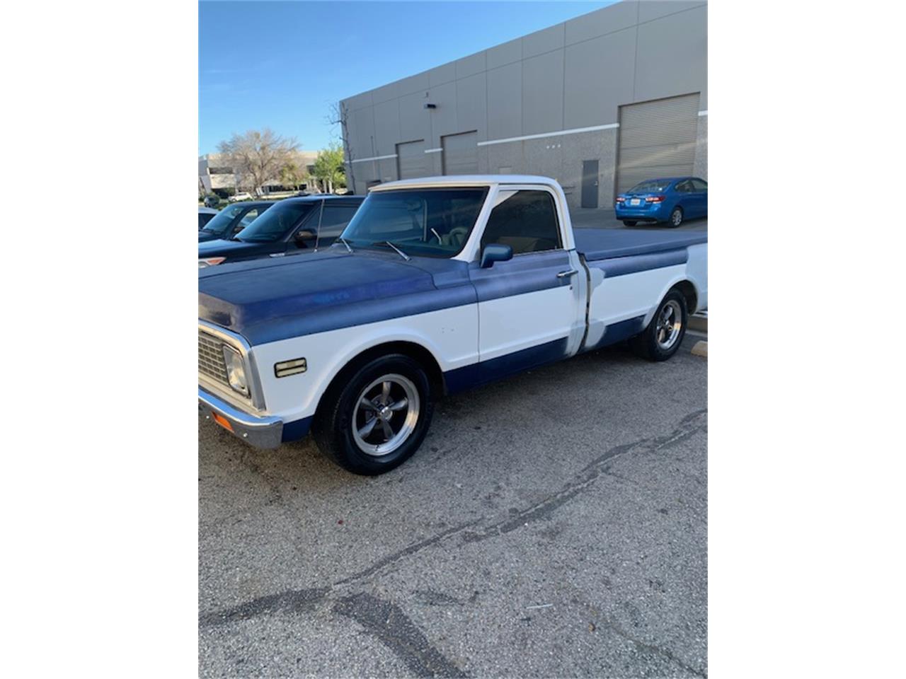 Chevrolet-C10-1972-Blue-and-white-Gray-1