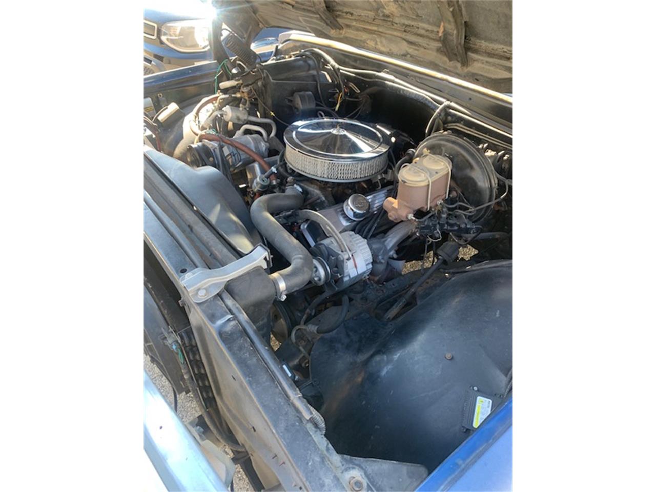 Chevrolet-C10-1972-Blue-and-white-Gray-3