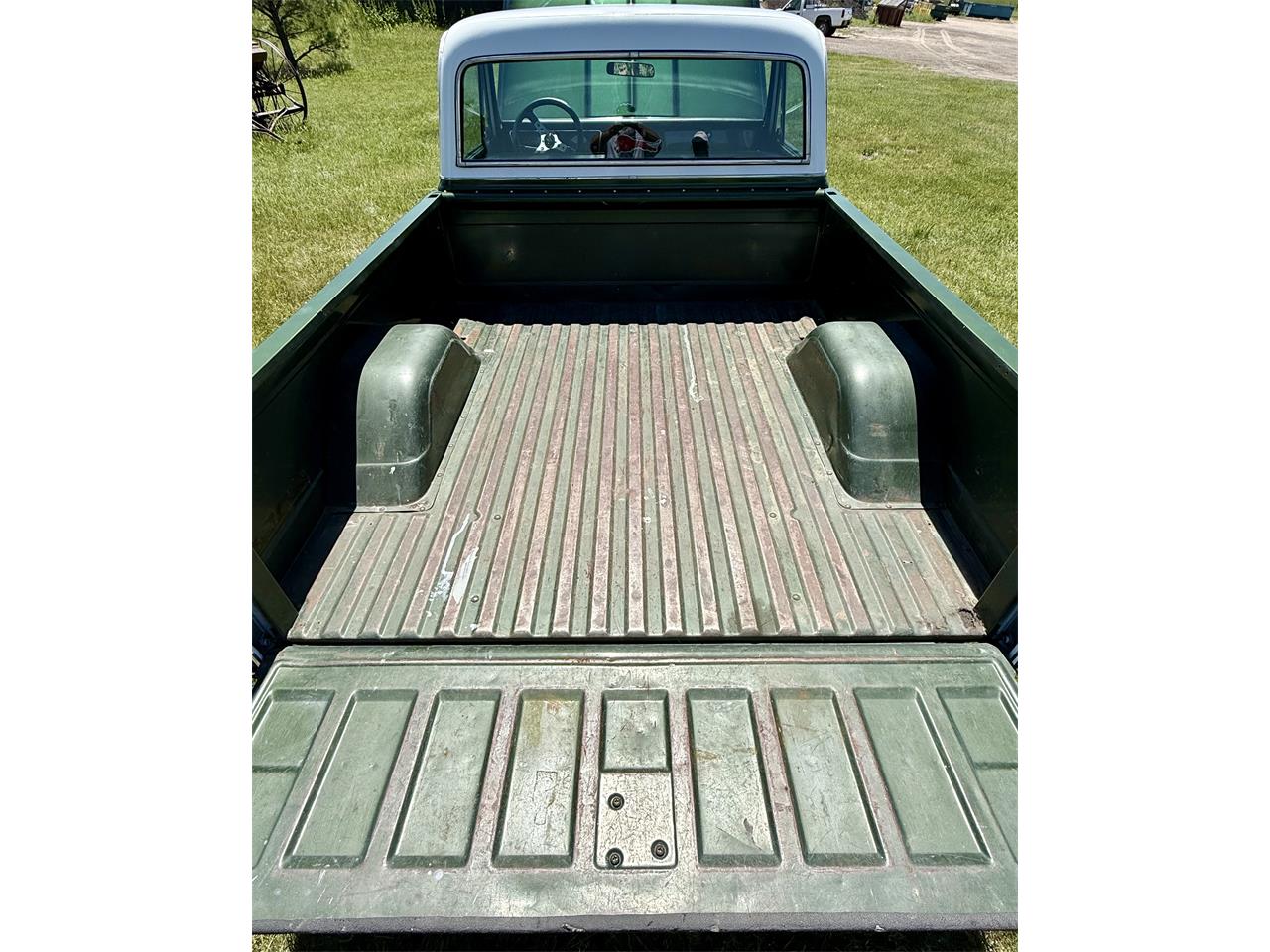 Chevrolet-C10-1972-Green-amp-White-Green-15
