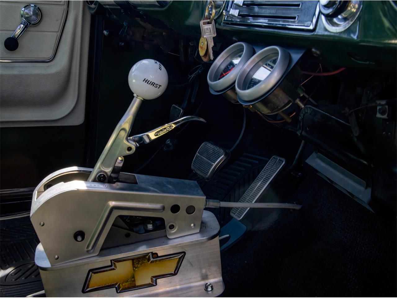 Chevrolet-C10-1972-Green-amp-White-Green-23