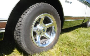 Chevrolet-C10-1972-Green-amp-White-Green-27