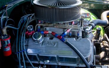 Chevrolet-C10-1972-Green-amp-White-Green-9
