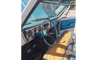 Chevrolet-C10-1972-White-BlueWhite-15