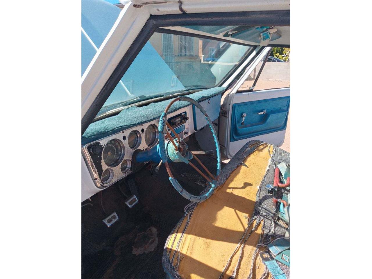 Chevrolet-C10-1972-White-BlueWhite-15