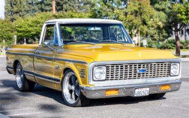 Chevrolet-C10-1972-White-and-Ochre-Black-and-gray-15