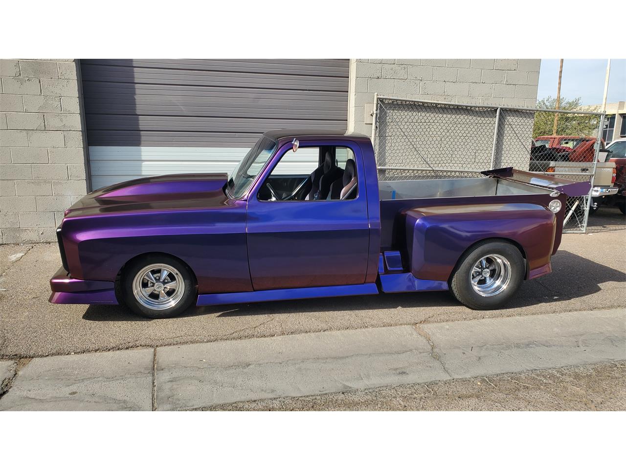 Chevrolet-C10-1976-Wrap-Roaring-Thunder-Dark-Metallic-Gray-19