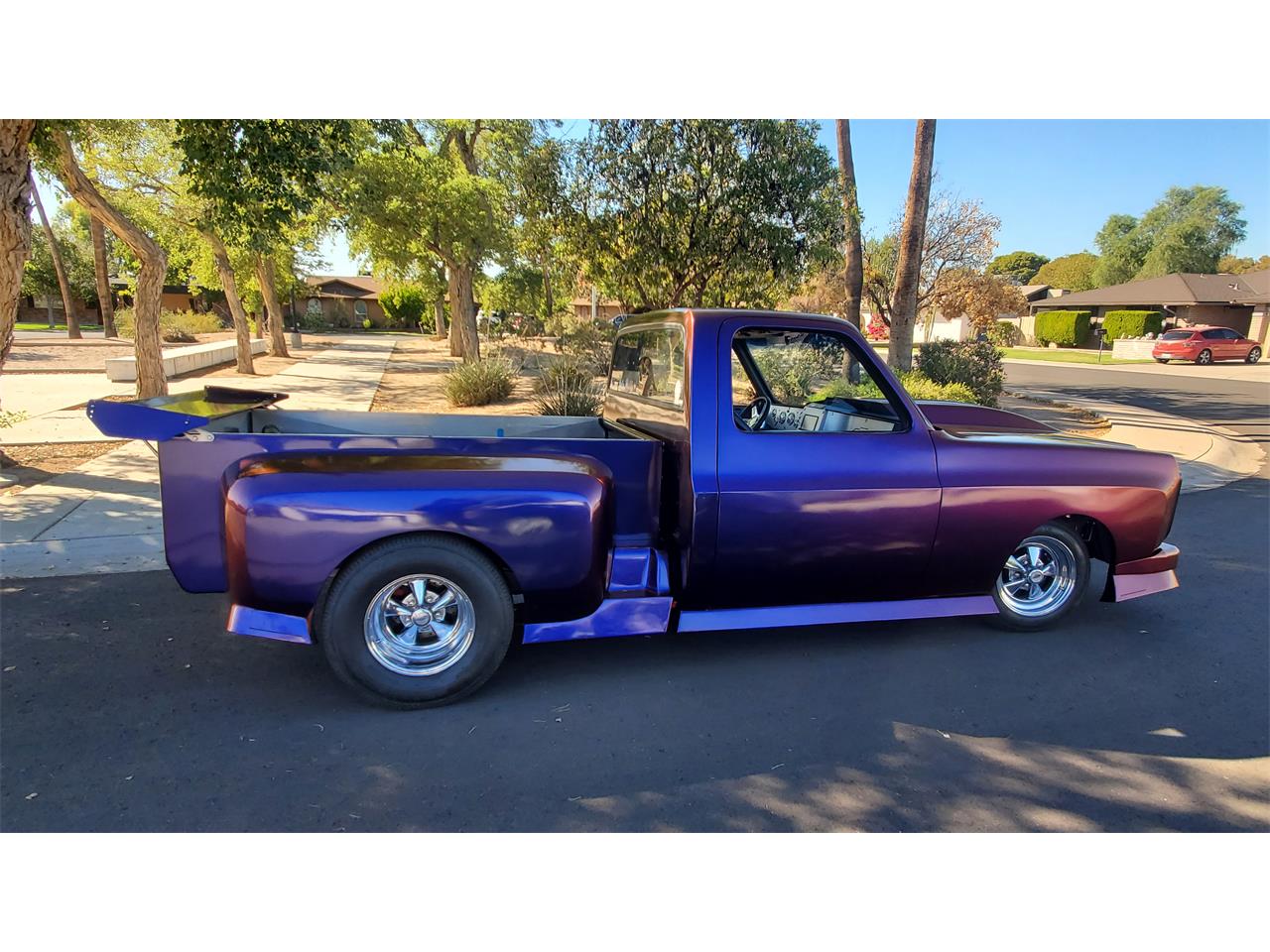 Chevrolet-C10-1976-Wrap-Roaring-Thunder-Dark-Metallic-Gray-2
