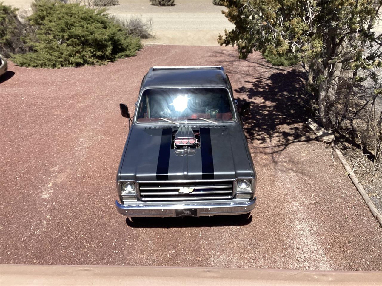 Chevrolet-C10-1978-grey-red-3