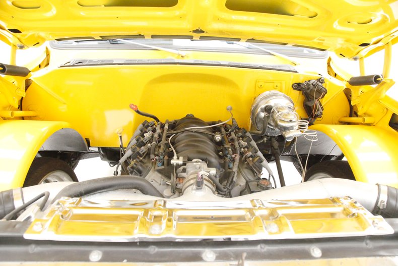 Chevrolet-C10-1980-Yellow-Blue-11